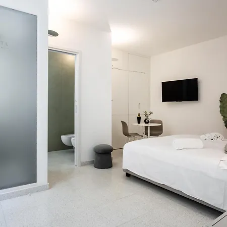 Anita בית הארחה